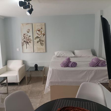 Апартаменти Cozy Studio Афіни Екстер'єр фото